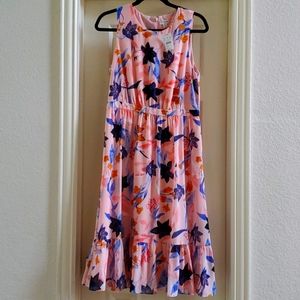 NWT Crinkle Tiered Midi Dress